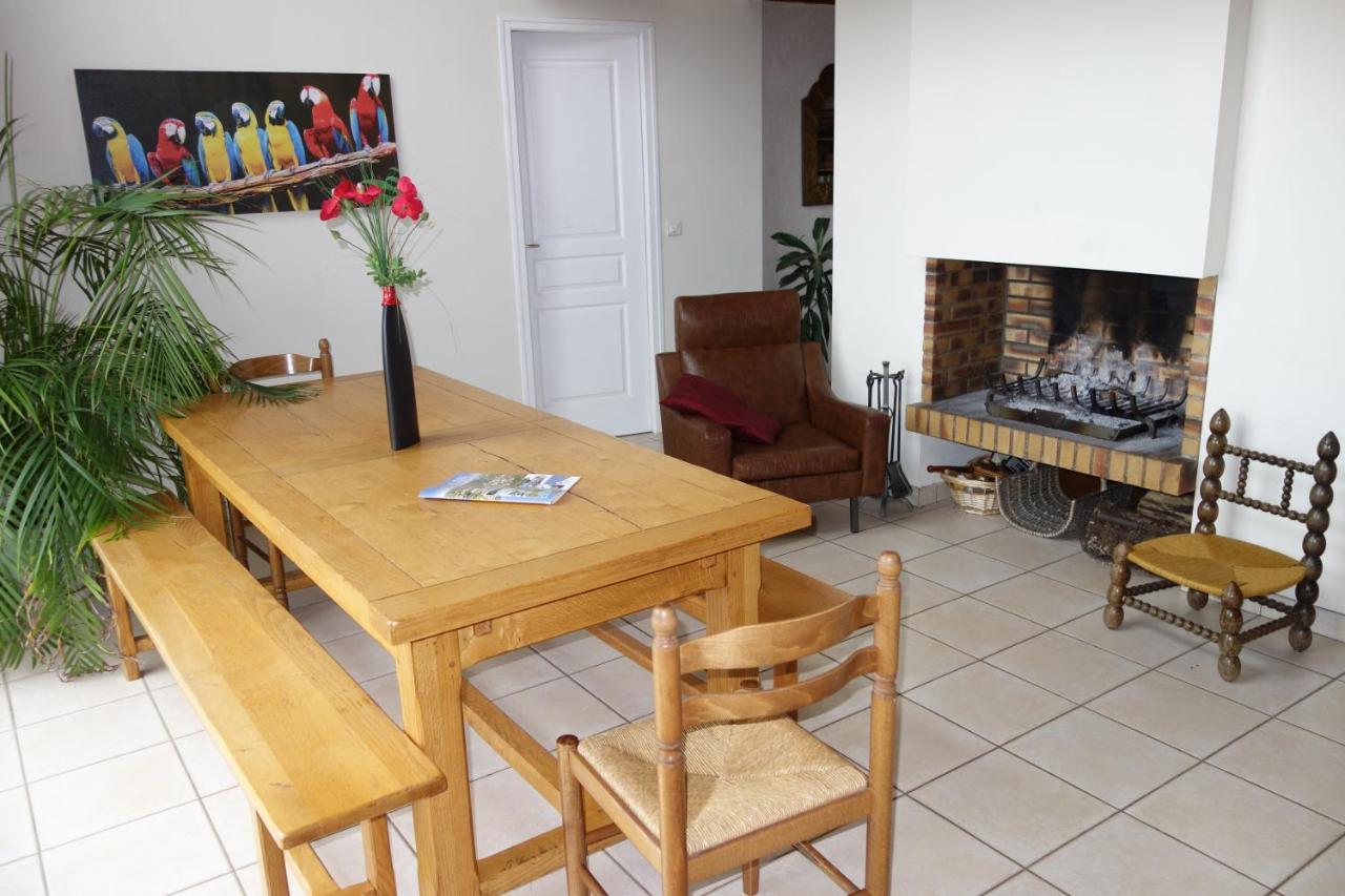 Maison Sur La Colline Cheminee Wifi Proche Thermes Aubin  Exterior photo
